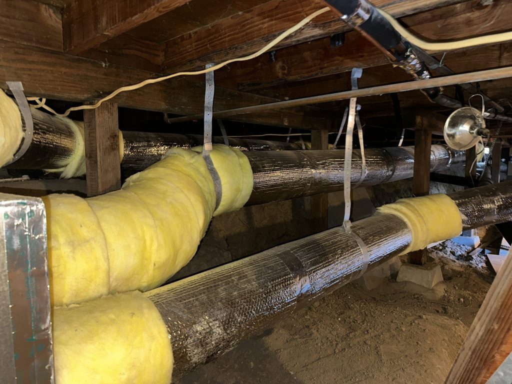 Insulated Air Ducts Installation