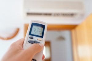 Changing the Temperature in Ductless AC